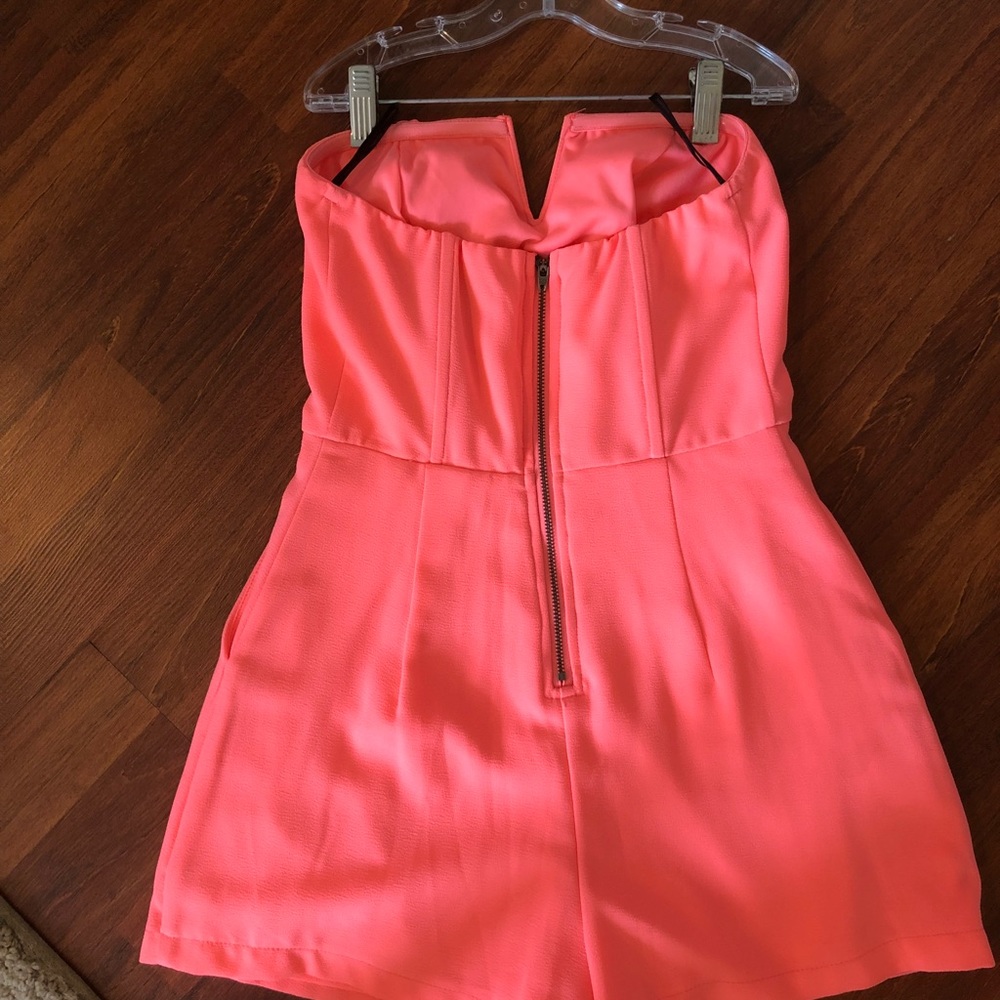 Romper - Picture 2 of 3